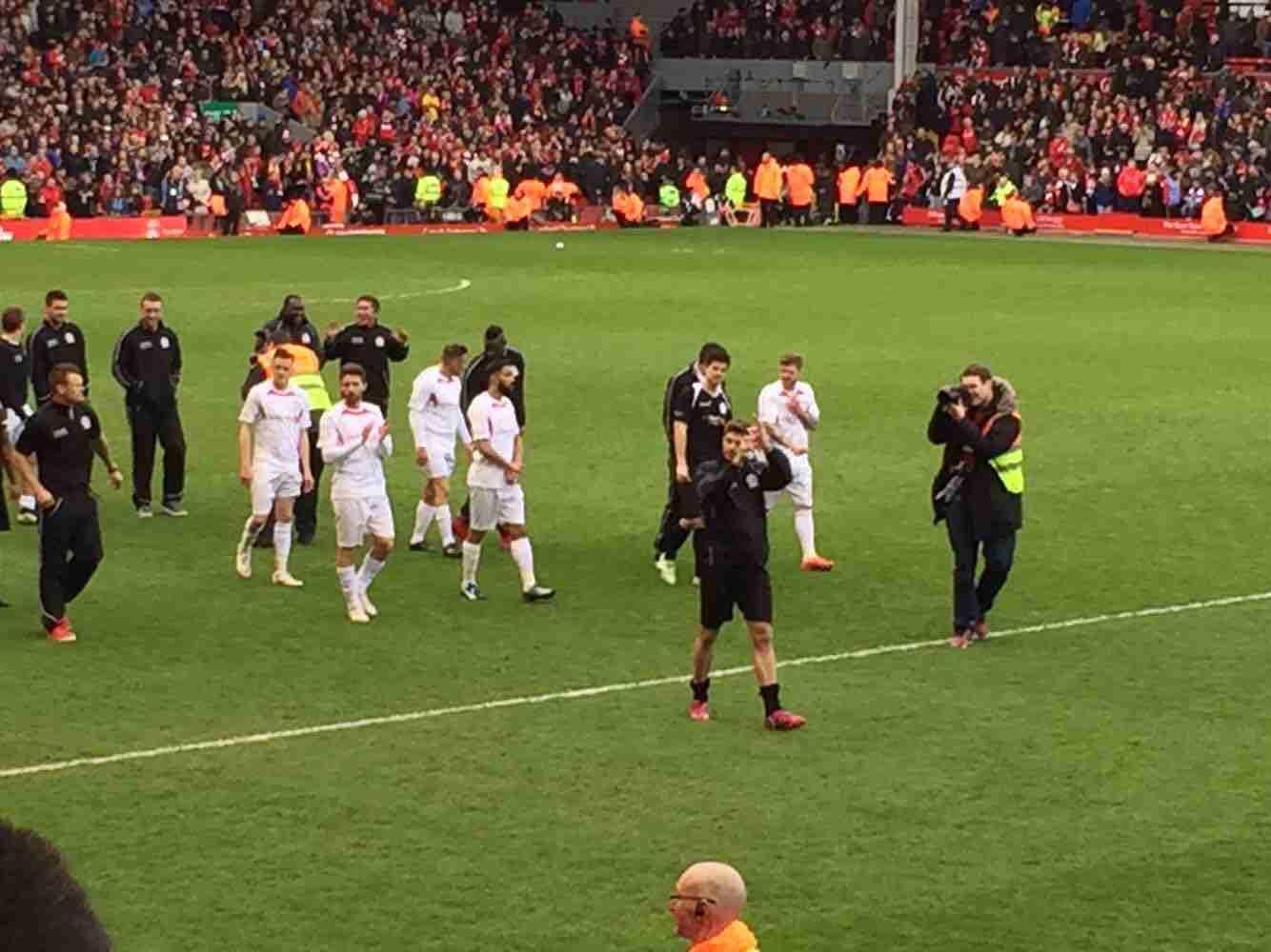 这就是宝批的赎罪券？Pokemon TCG Pocket首月吸金14亿？