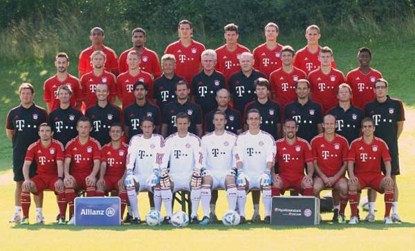 电竞粉丝大会吸引观众