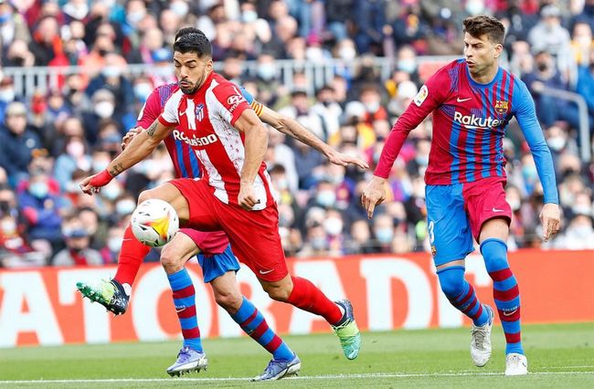 勇士这两首发纯纯黑洞！穆迪攻守全崩难稳定，格林太影响节奏了！