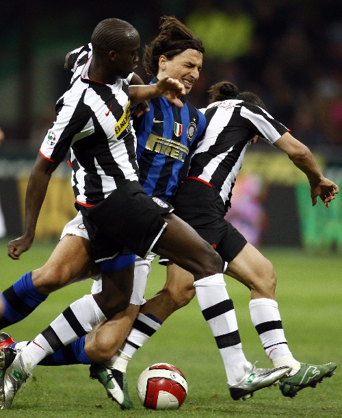 电竞游戏优化更新提升玩家体验