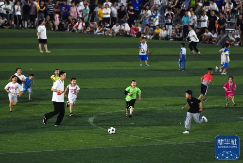 火箭没有范乔丹，没有一个合格控卫，就算有杜兰特也没用！