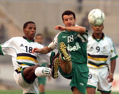 辽宁三分24中3惨败，真因揭秘！杨鸣赛后点出1数据比打铁更绝望